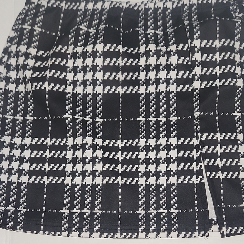Black and White Checkered Skirt